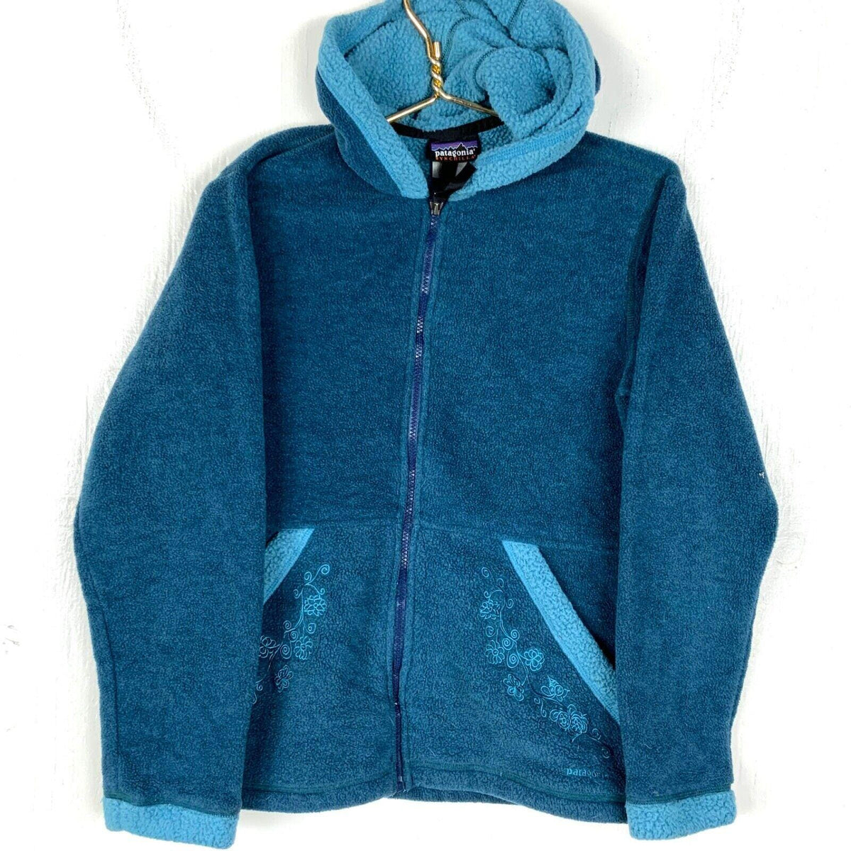 Vintage Patagonia Fleece Sweater Womens Jacket Size Medium Blue Made In Usa Graphic Tee – Cozy Vibes · High-Quality Print