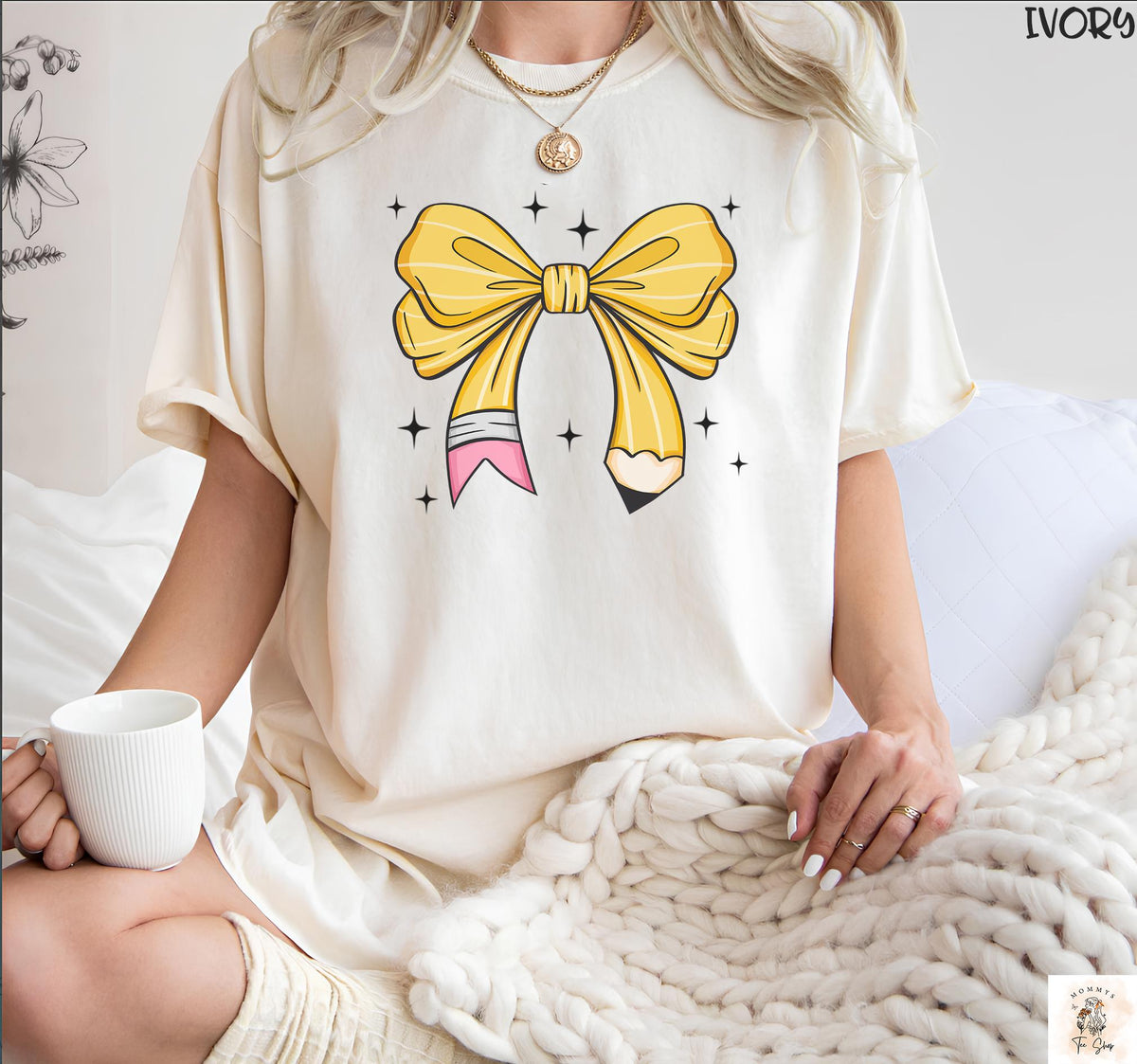 Coquette Teacher Shirt Coquette Bow Pencil Tee Trendy Back to School Shirt Teacher Appreciation Gift Elementary Teacher Graphic Tee – Warm & Stylish · Perfect For Daily Wear