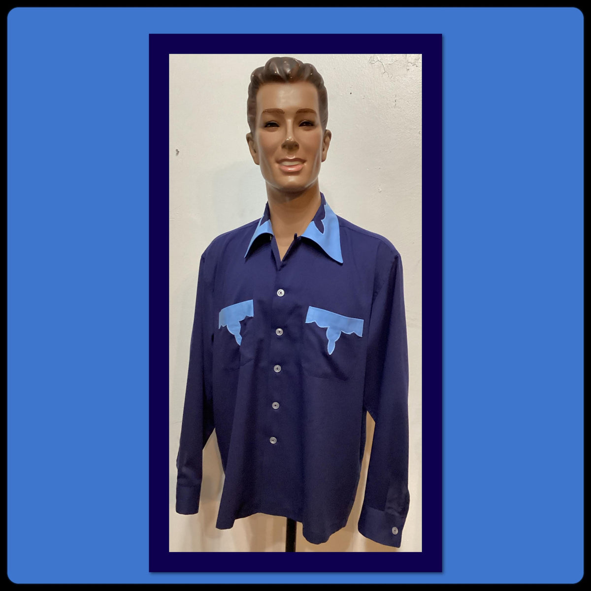 HR030 Vintage 194039s5039s two tone hand finished western detail gabardine shirt by Hollywood Rogue Graphic Tee – Warm & Stylish · Must-Have Style