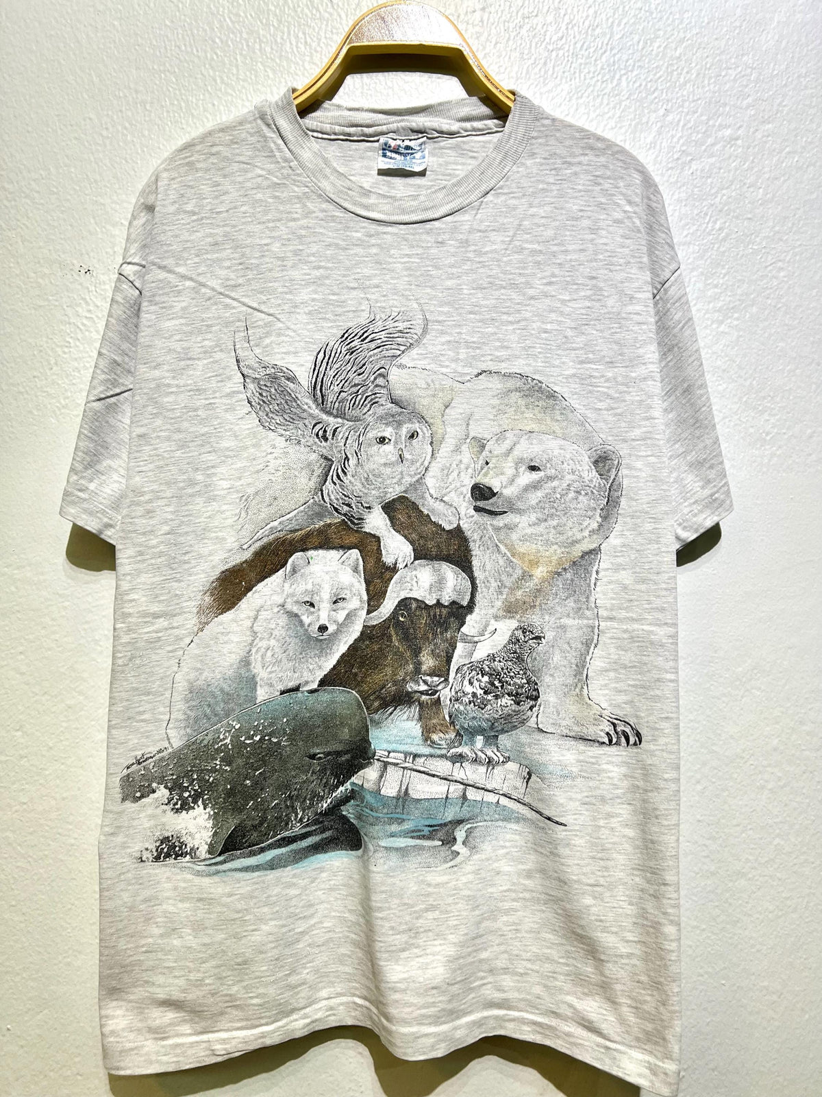 Vintage 90s Harlequin Wildlife 1991 T Shirt Size L 1990s Arctic Animal Tee Polar Bear Owl Musk Ox Fox Whale Nature Shirt Graphic Tee – Easygoing Wear · High-Quality Print