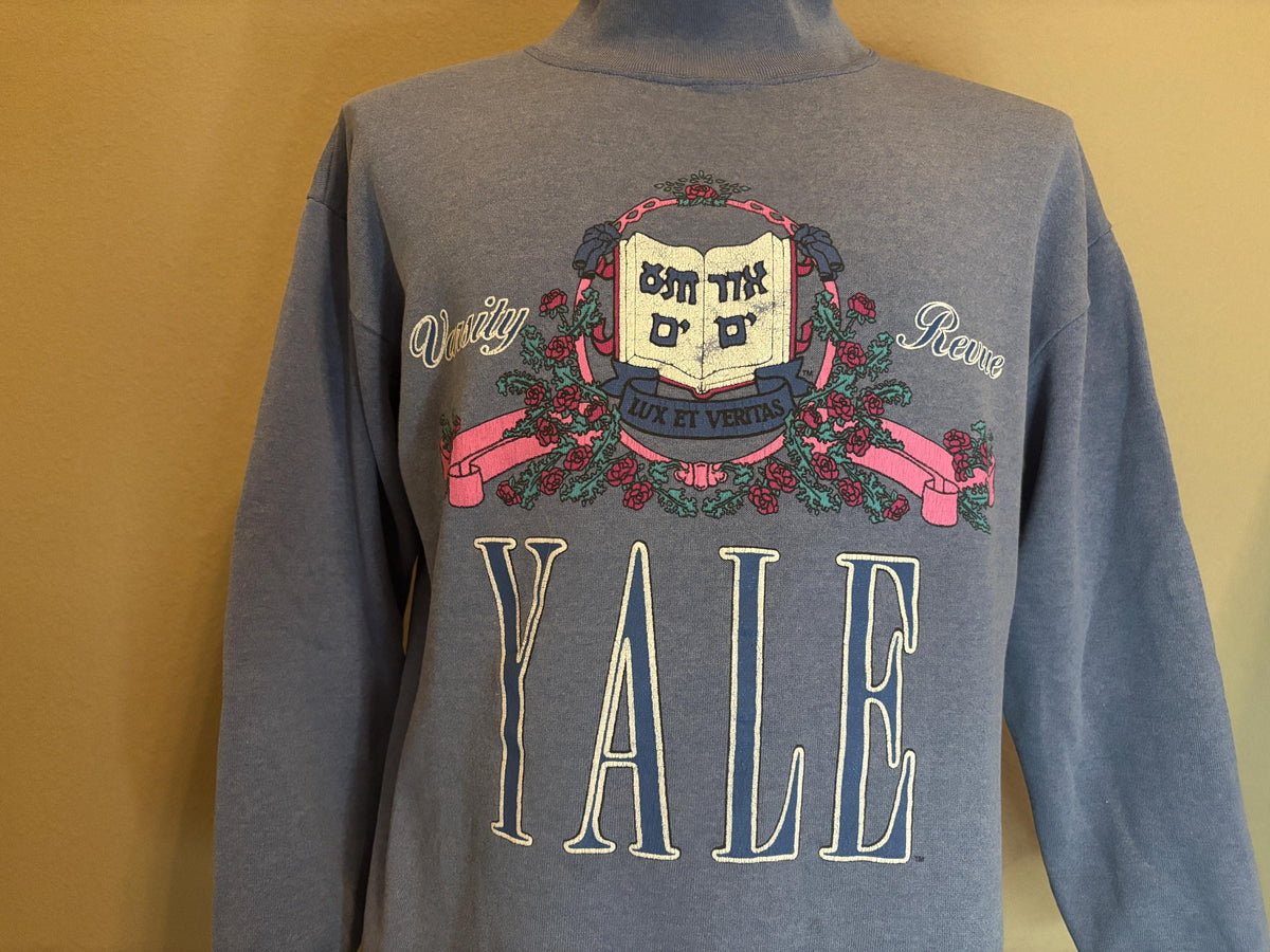 Vintage 80s Yale University Varsity Revue Sigil Mock Turtleneck Sweatshirt XL Sweatshirt – Cozy Vibes · Great Gift For Fans
