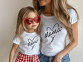 Mutter Tochter Partnerlook SetIdeales Geschenk fr Mama und Baby zur Geburt oder zum GeburtstagGeschenk zum MuttertagMama Mini Set Graphic Tee – Premium Graphic · Perfect For Daily Wear