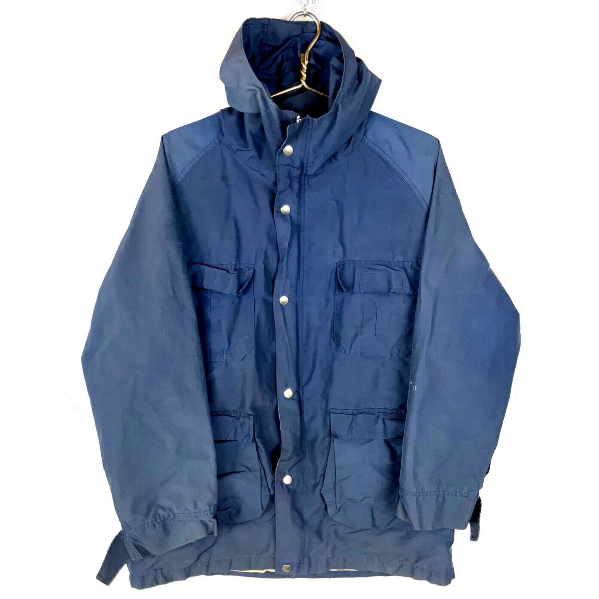 Vintage Woolrich Windbreaker Jacket Medium Blue Full Zip Graphic Tee – Aesthetic Look · High-Quality Print