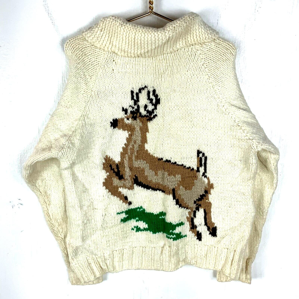 Vintage Cowichan Knit Wool Sweater Medium White Full Zip Deer Wildlife 80s 90s Graphic Tee – Soft Feel · High-Quality Print