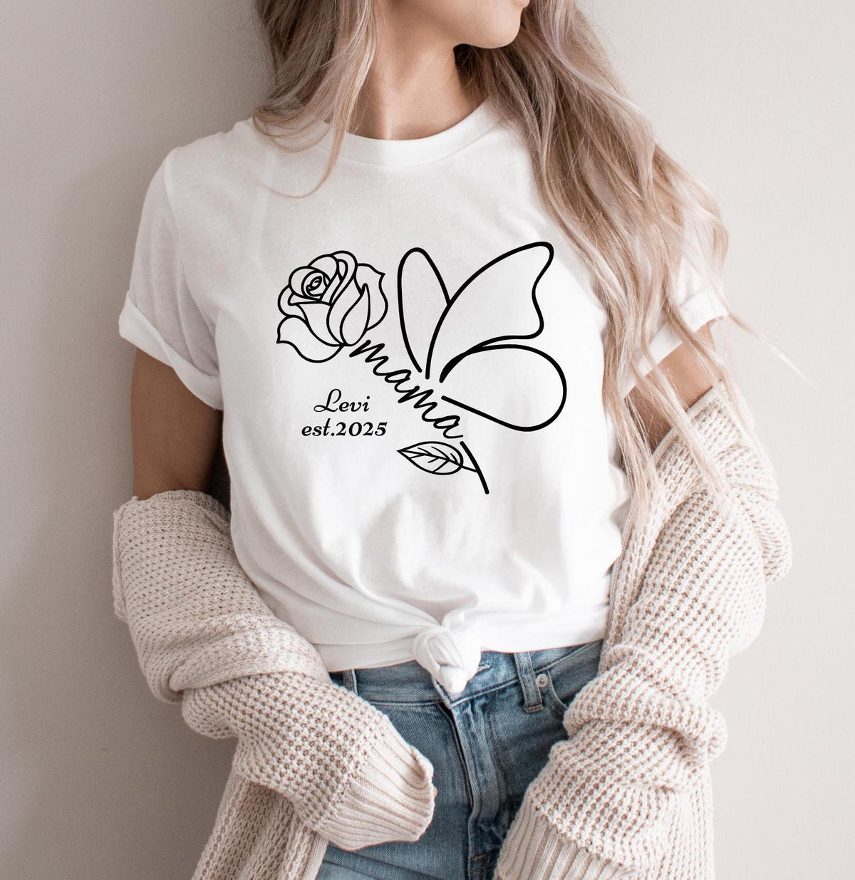 Geschenk fr MamaPersonalisiertes Mama T Shirt mit KindernamenGeburtstagsgeschenk MuttertagsgeschenkGeschenk fr frischgebackene Mtter Graphic Tee – Cozy Vibes · High-Quality Print