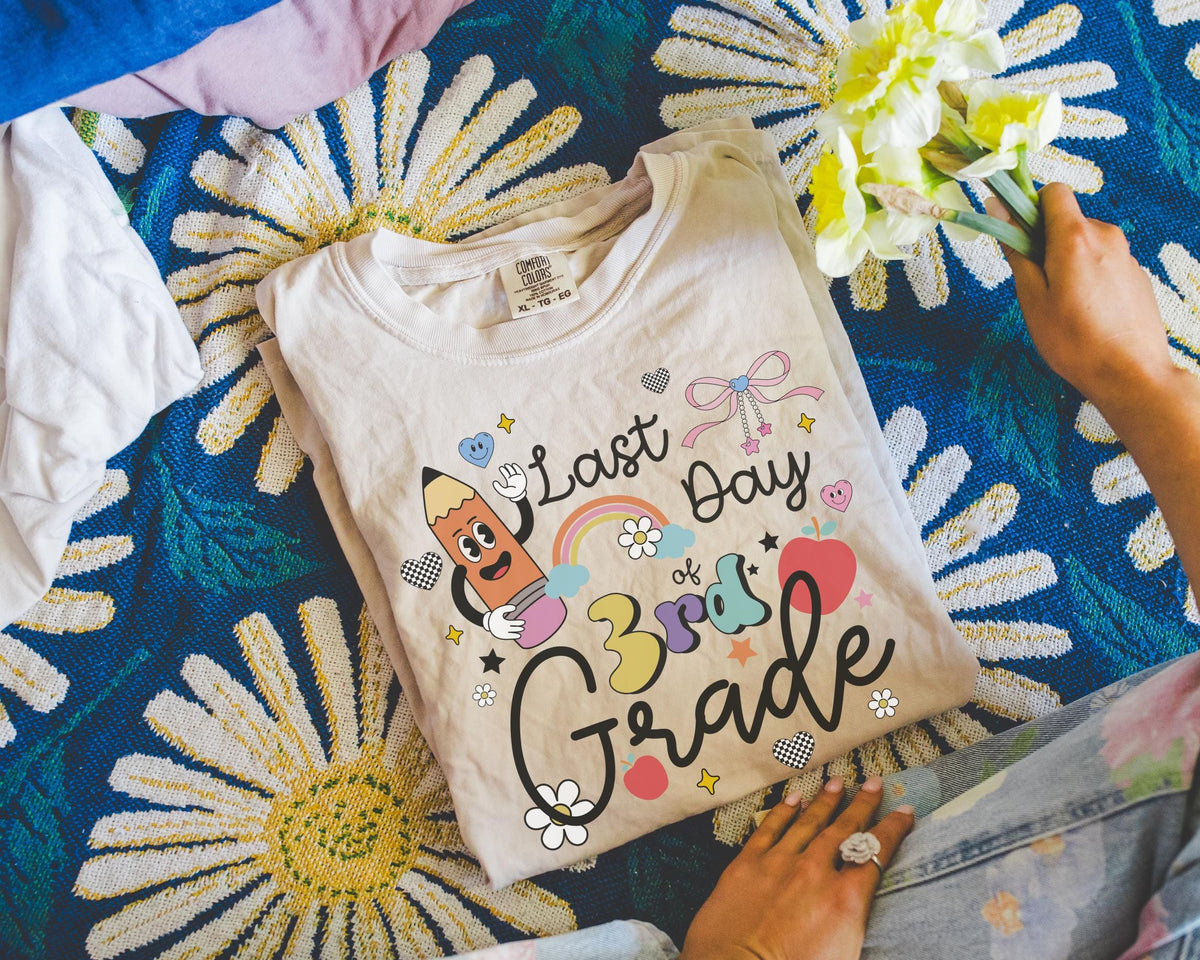 Last Day of Third Grade TShirt for Third Grade Teacher Teaching Assistant Cute Retro Aesthetic End of School Year Matching Teacher Shirt Graphic Tee – Easygoing Wear · Top Pick For Any Outfit