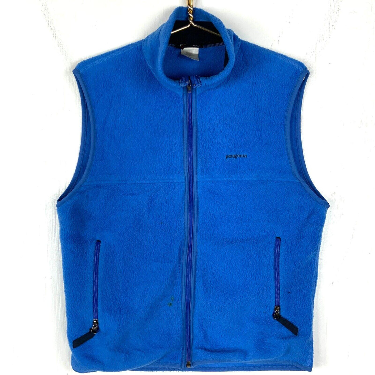 Patagonia Synchilla Fleece Sweater Vest Size Medium Blue Full Zip Graphic Tee – Aesthetic Look · High-Quality Print