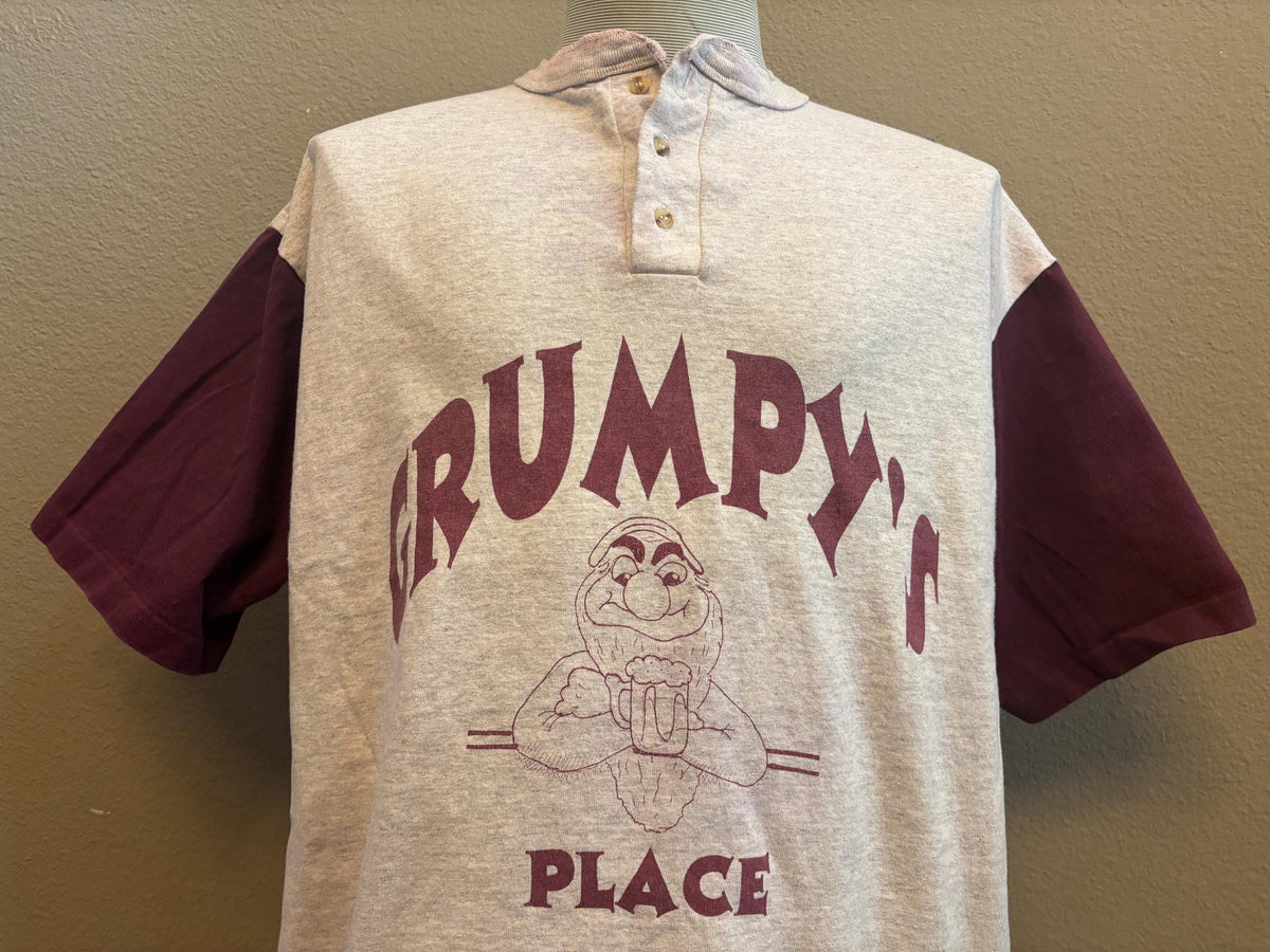 Vintage 90s Grumps Place Disney Snow White And The Seven Dwarfs 14 Button Tshirt XL Graphic Tee – Cozy Vibes · Great Gift For Fans