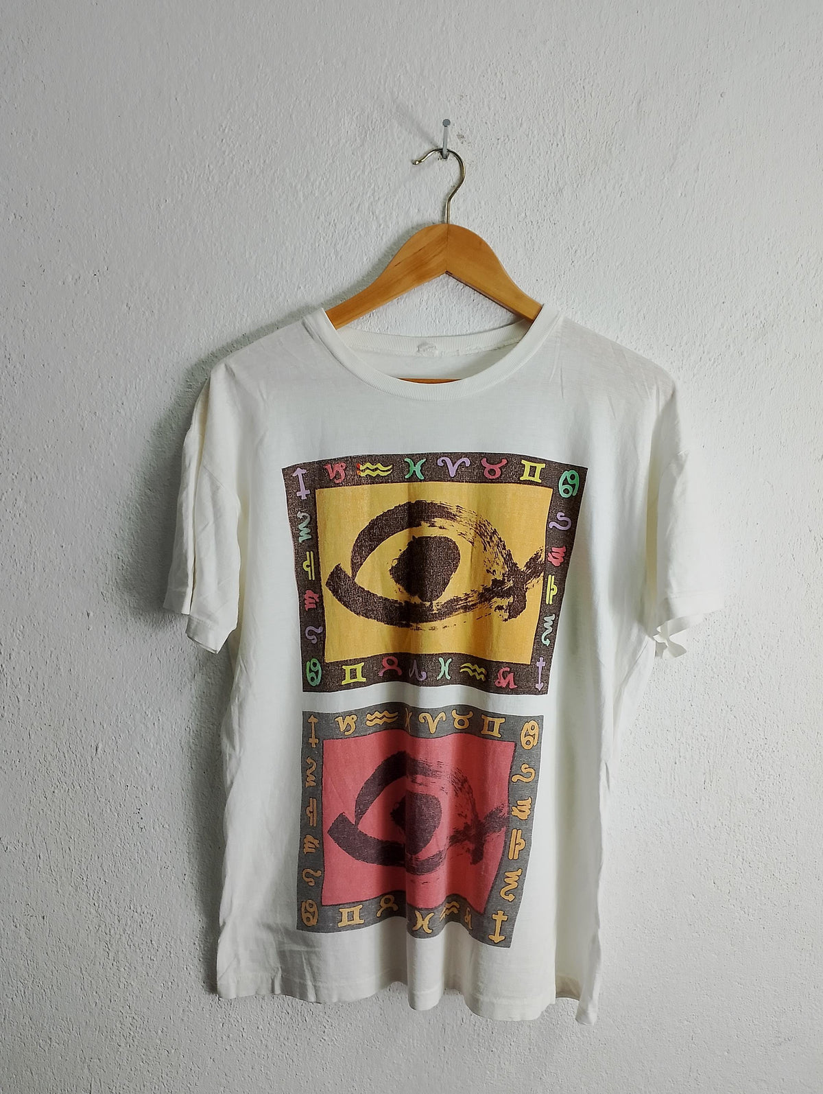 Vintage Natsu monogatari novels t shirt Medium Graphic Tee – Feel-Good Design · Trending Graphic Apparel