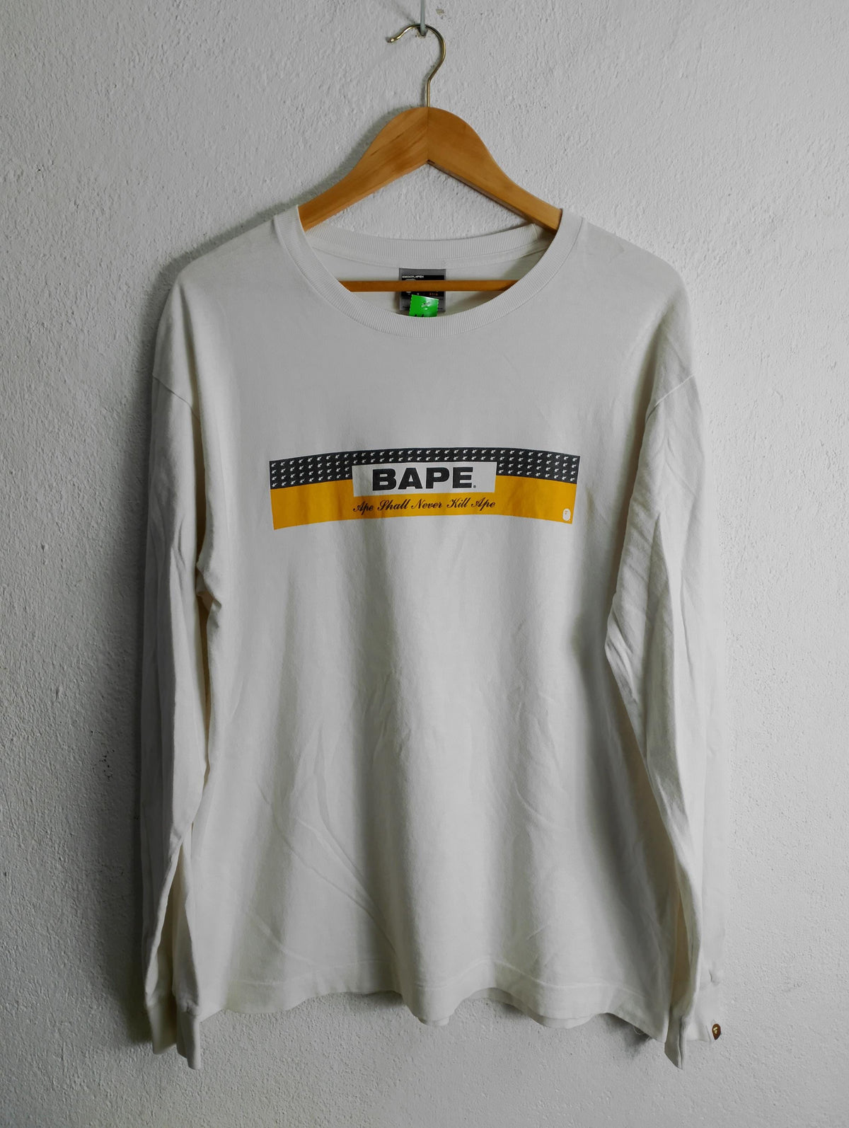 Vintage Bape Bathing Ape t shirt Large Graphic Tee – Bold Style · Trending Graphic Apparel