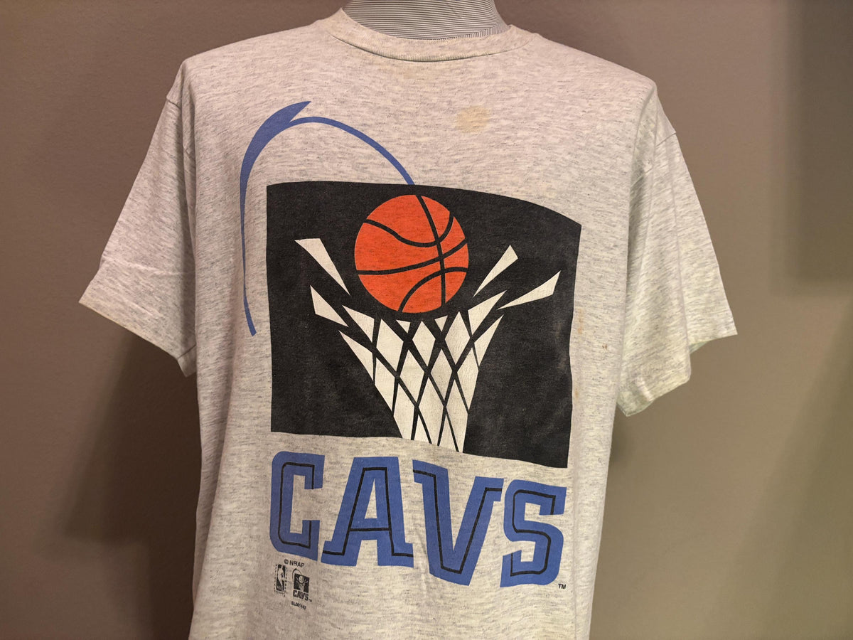 Vintage 90s CAVS Basketball Cleveland Cavaliers NBA Tshirt L Graphic Tee – Warm & Stylish · Top Pick For Any Outfit