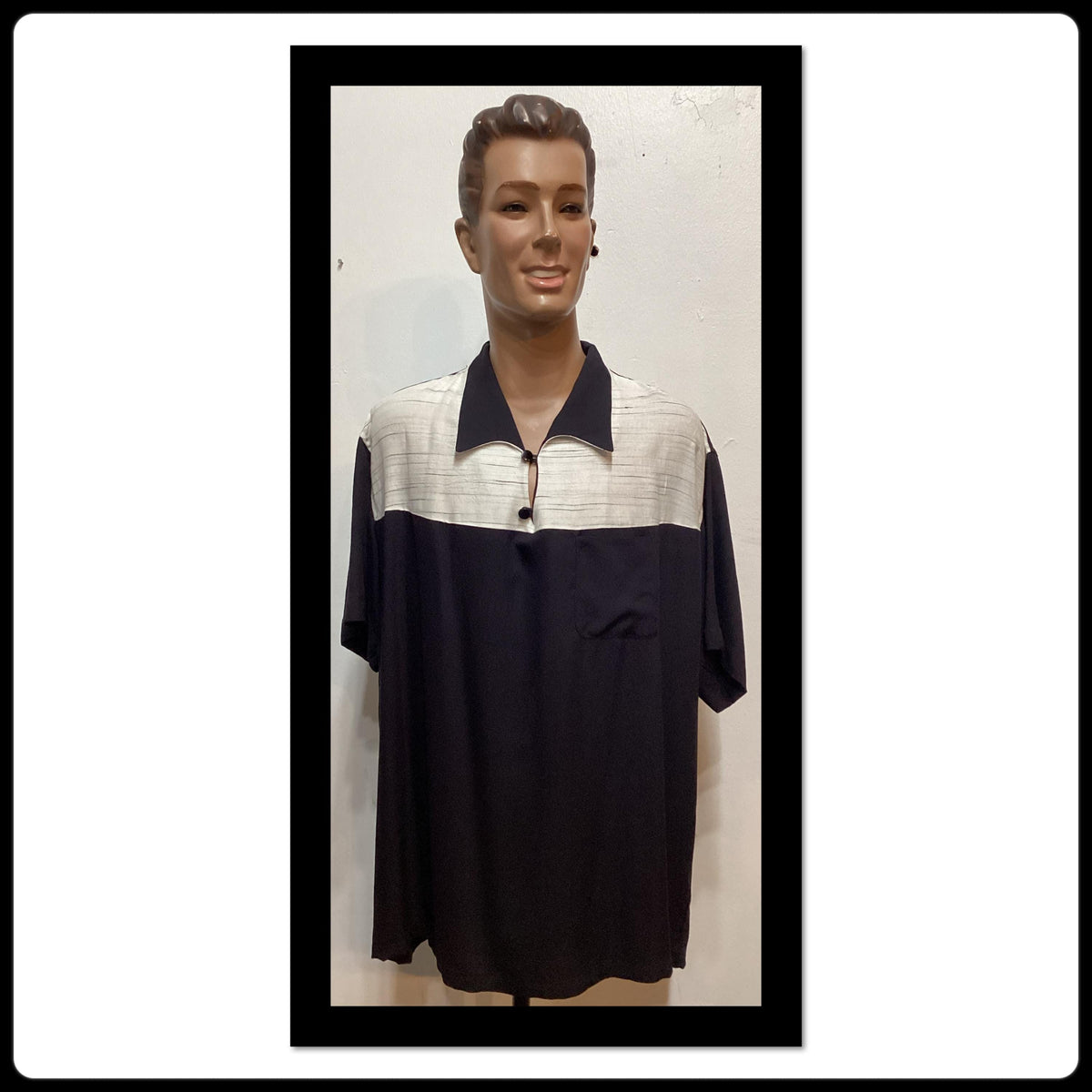 HR012 195039s vintage reproduction two tone fleck gaucho shirt Graphic Tee – Aesthetic Look · Top Pick For Any Outfit