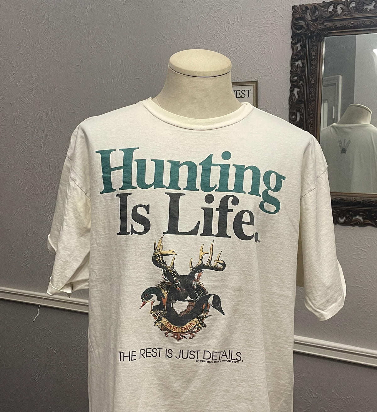 Vintage 90s Hunting Is Life Deer white Tshirt size XL Graphic Tee – Aesthetic Look · High-Quality Print