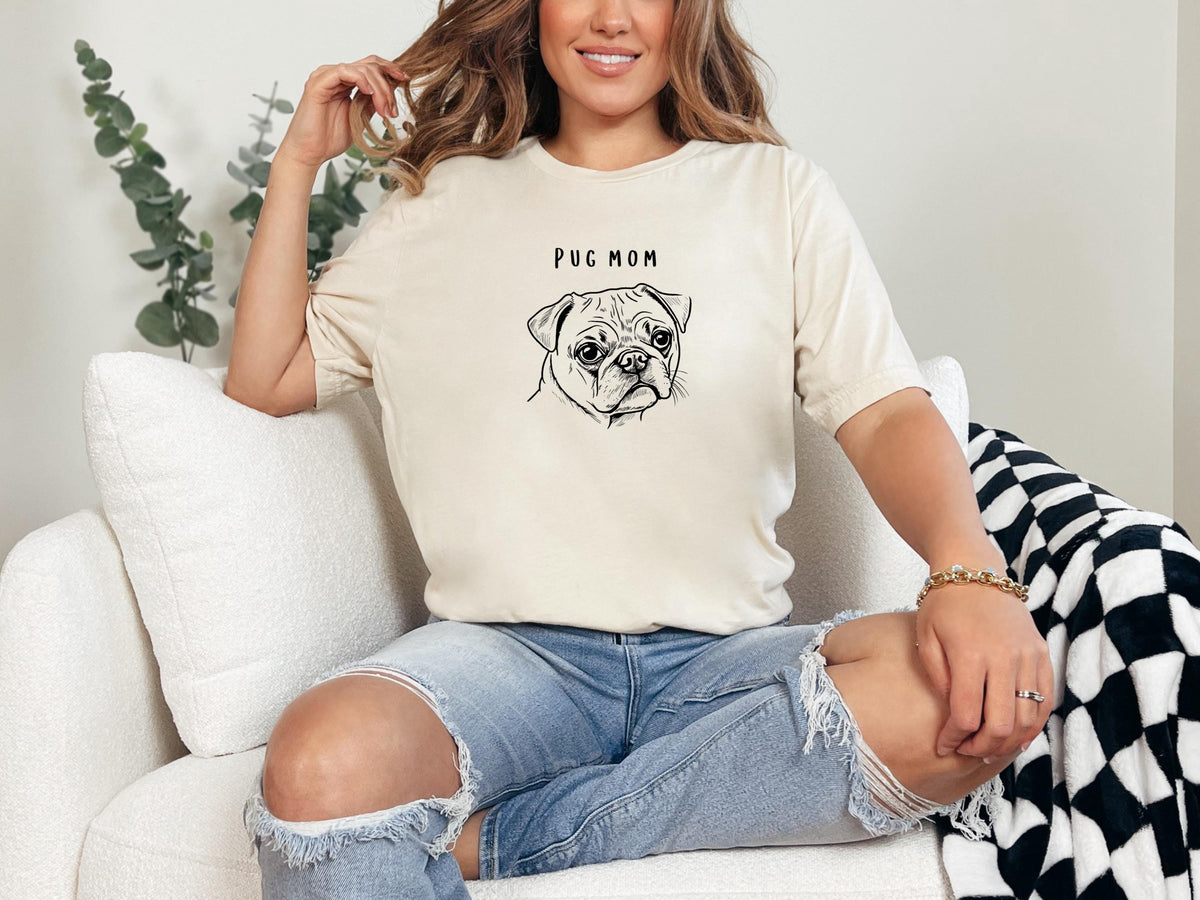Retro Pug Mom Shirt Pug Owner Lover Shirt Pug Mama Shirt Pug Mom Shirt Pug Dad Gift Funny Pug Shirt Pug Owner Pullover Cute Pug Graphic Tee – Aesthetic Look · Must-Have Style