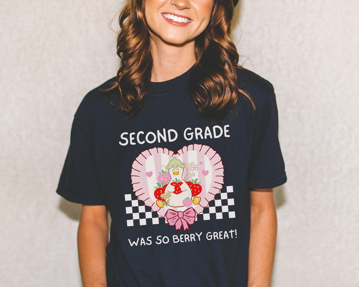 Second Grade Last Day of School Teacher Tee Shirt with Silly Goose Holding Strawberries in a Heart Cute Matching Second Grade Crew TShirt Graphic Tee – Everyday Comfort · High-Quality Print