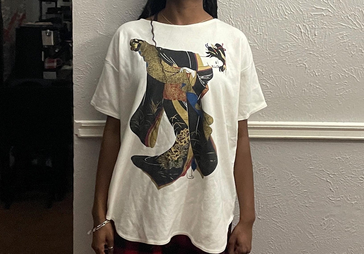 Vintage 80s Geisha Girl white Tshirt modeled size XL Graphic Tee – Feel-Good Design · Must-Have Style