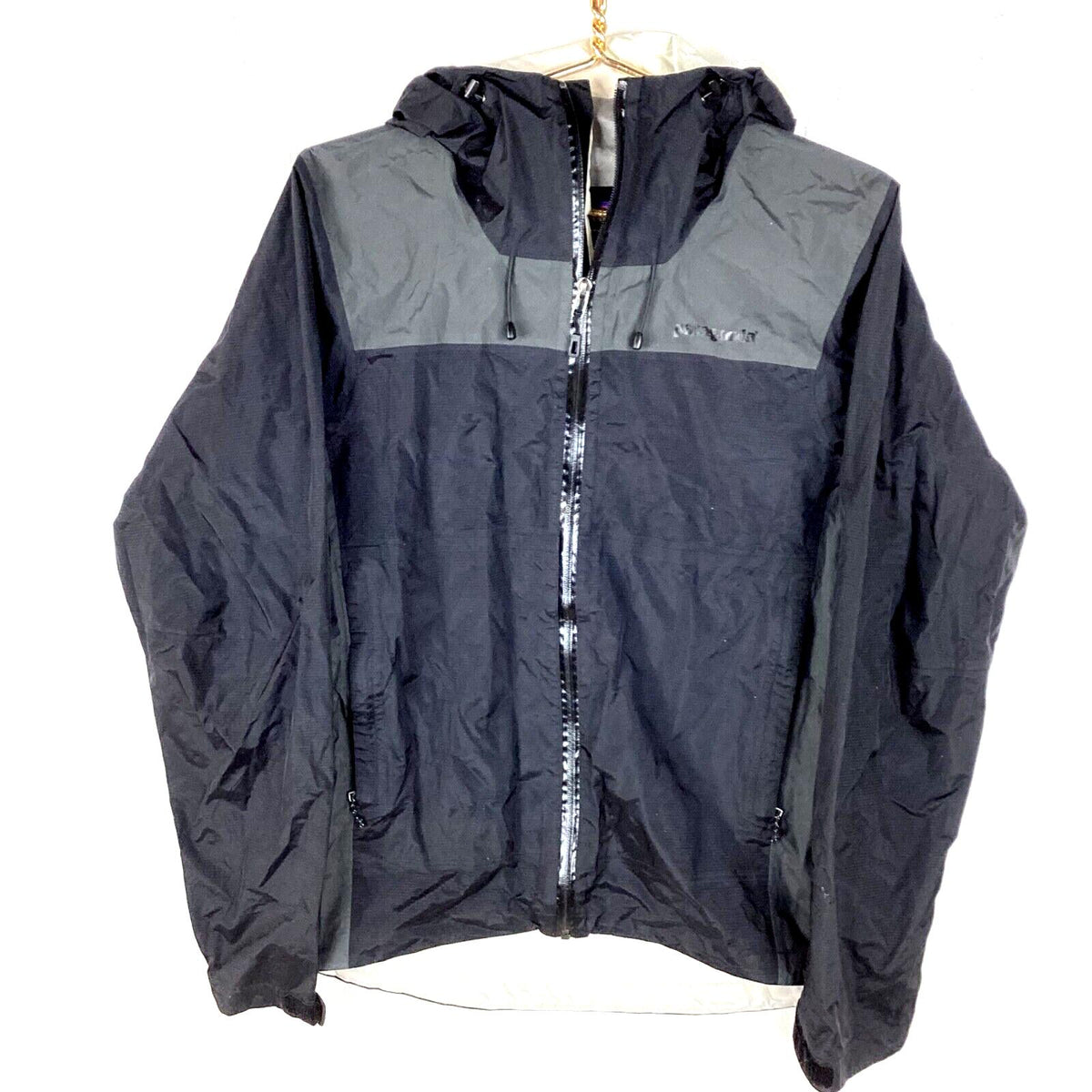 Patagonia Windbreaker Jacket Size Small Black hooded Full Zip Graphic Tee – Cozy Vibes · Must-Have Style