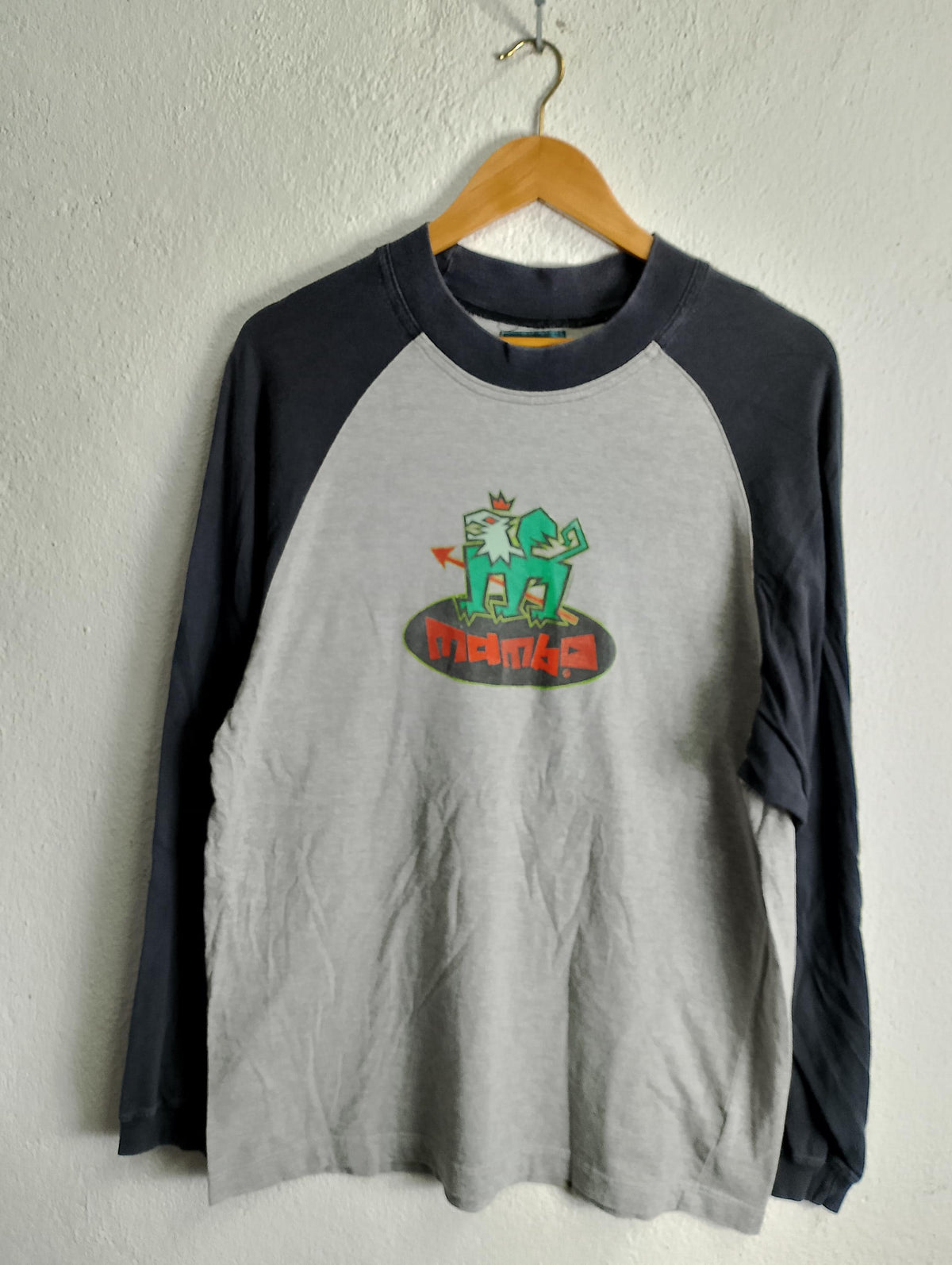 Vintage Mambo Australia t shirt Medium Graphic Tee – Feel-Good Design · Trending Graphic Apparel