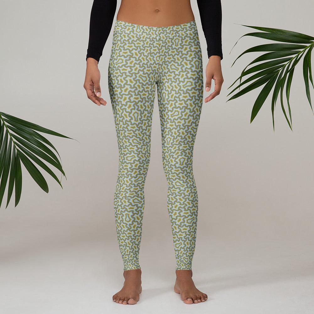 Leggings Geometric Pattern Harpy Gold Grey Graphic Tee – Aesthetic Look · Perfect For Daily Wear