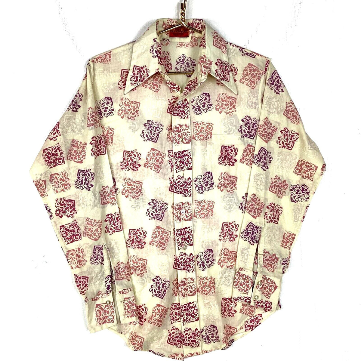 Vintage 1970s Shirt Size Large Ivory Long Sleeve Button Up Van Heusen 417 Graphic Tee – Everyday Comfort · Top Pick For Any Outfit