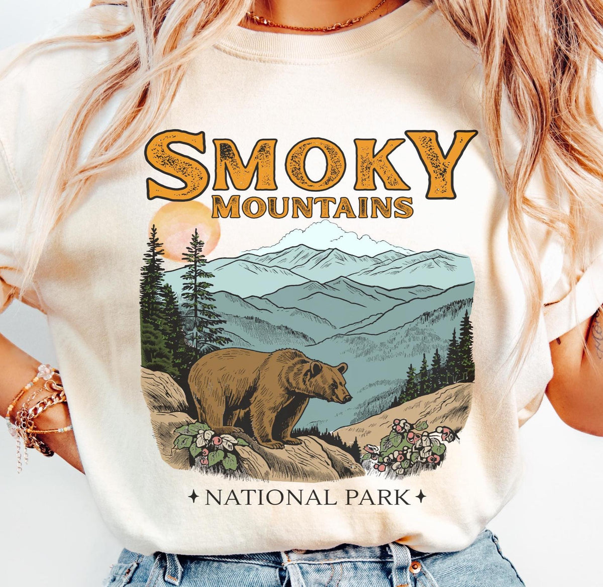 Vintage Smoky Mountains Tshirt National Parks Gift Tee Graphic Tee – Cozy Vibes · Trending Graphic Apparel