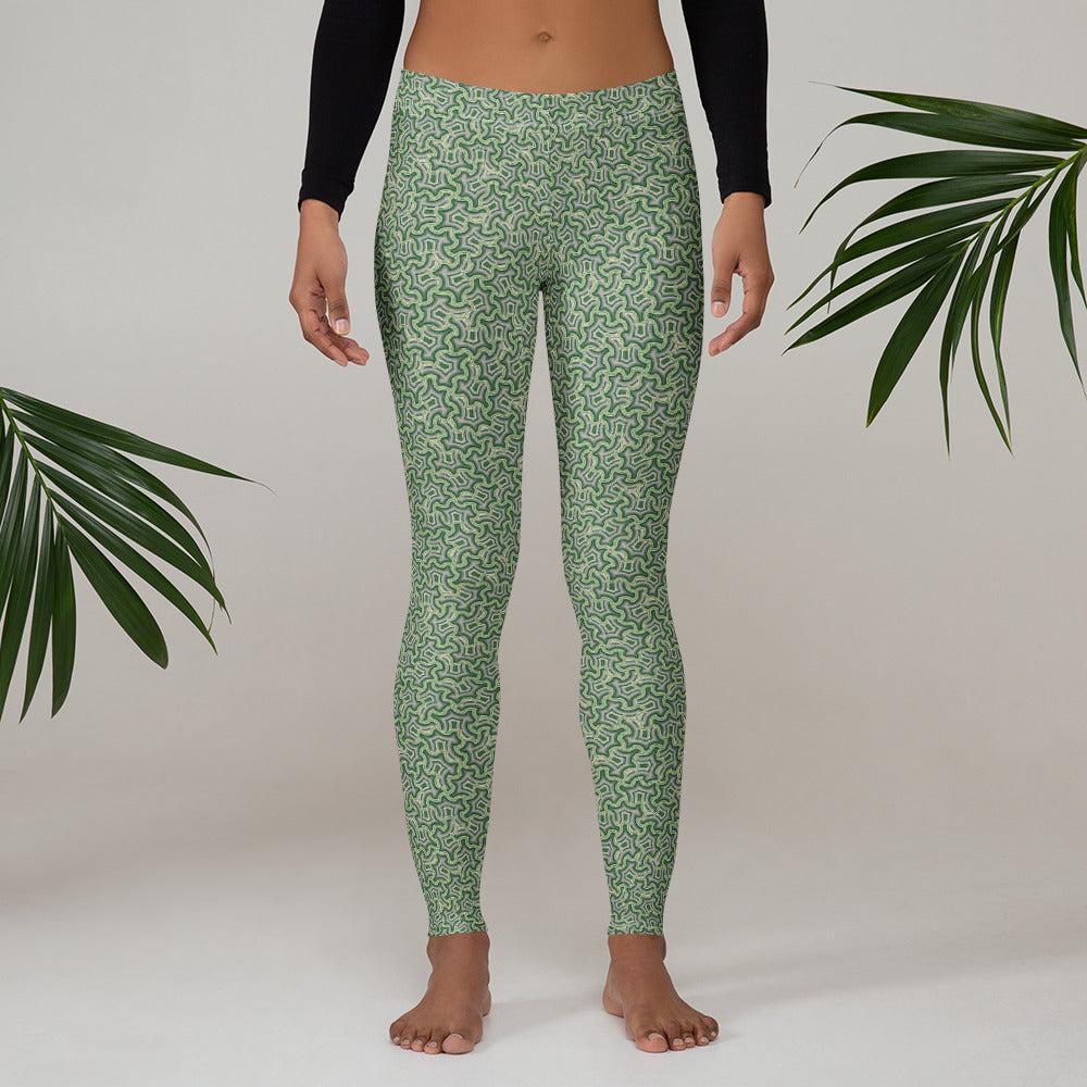 Leggings Geometric Pattern Itzam Cream Green Graphic Tee – Easygoing Wear · High-Quality Print