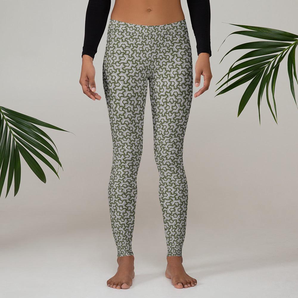 Leggings Geometric Pattern Scales Greys Graphic Tee – Easygoing Wear · Must-Have Style