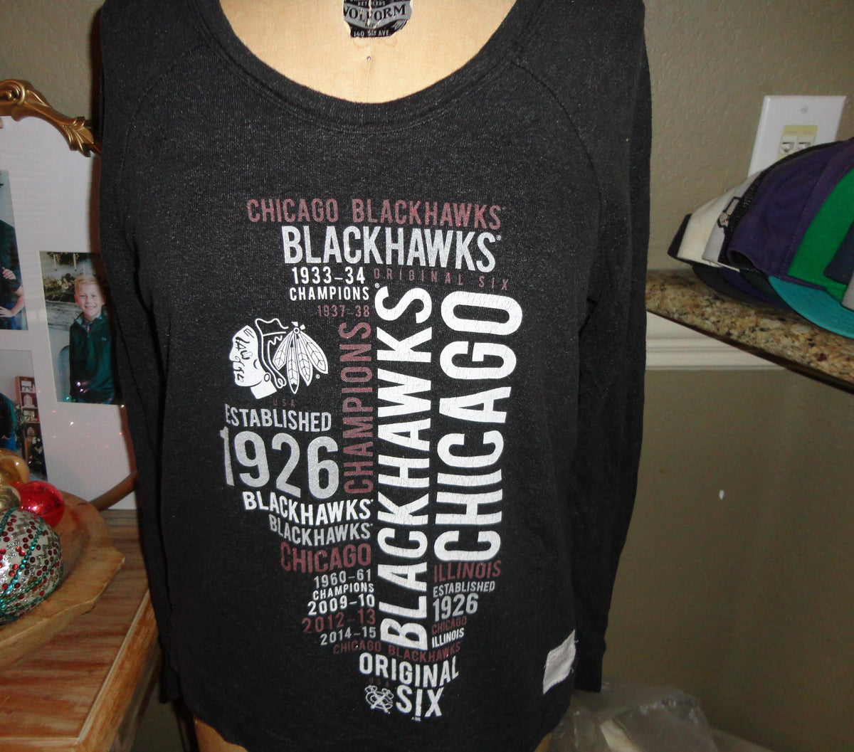 Chicago Blackhawks NHL Retro Long Sleeve Shirt Ladies S Graphic Tee – Fan Favorite · Must-Have Style
