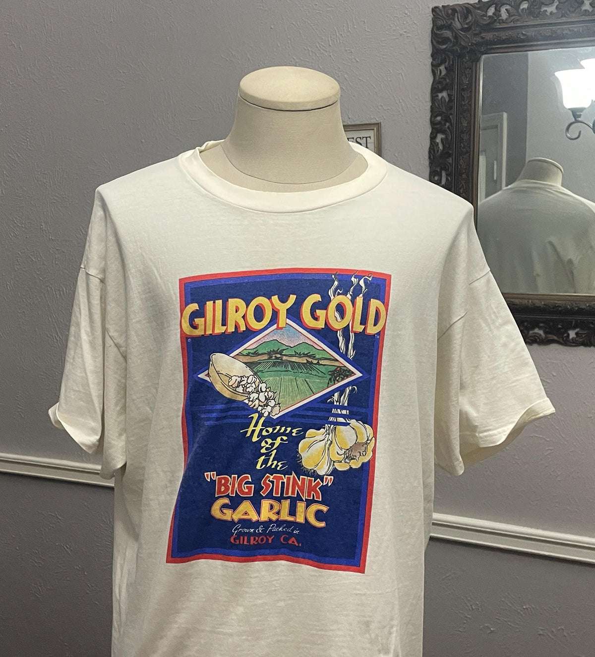 Vintage 90s Gilroy Gold quotBig Stankquot Garlic white Tshirt size XL Tank Top – Feel-Good Design · Trending Graphic Apparel