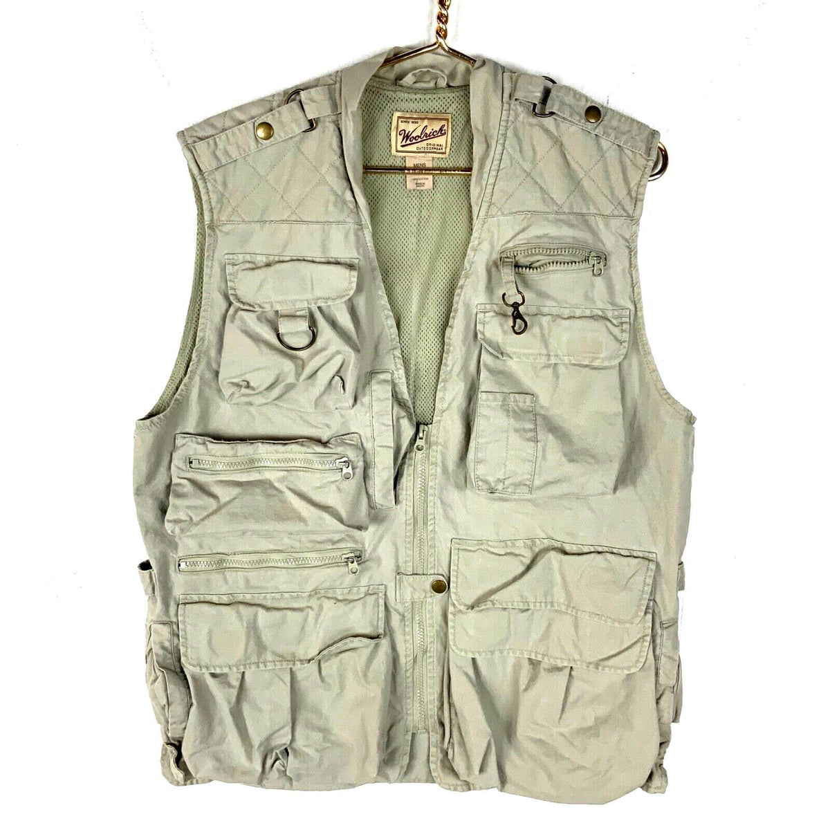 Vintage Woolrich Utility Vest Medium Beige Full Zip Lined 90s Graphic Tee – Aesthetic Look · High-Quality Print