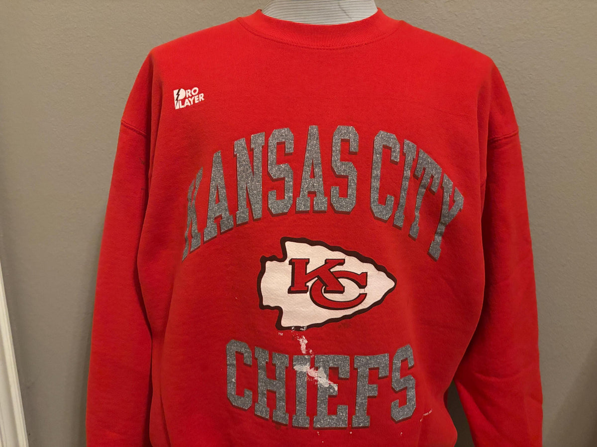 Vintage 90s Kansas City Chiefs 1995 NFL Football Logo Crewneck Sweatshirt XL Sweatshirt – Warm & Stylish · Must-Have Style