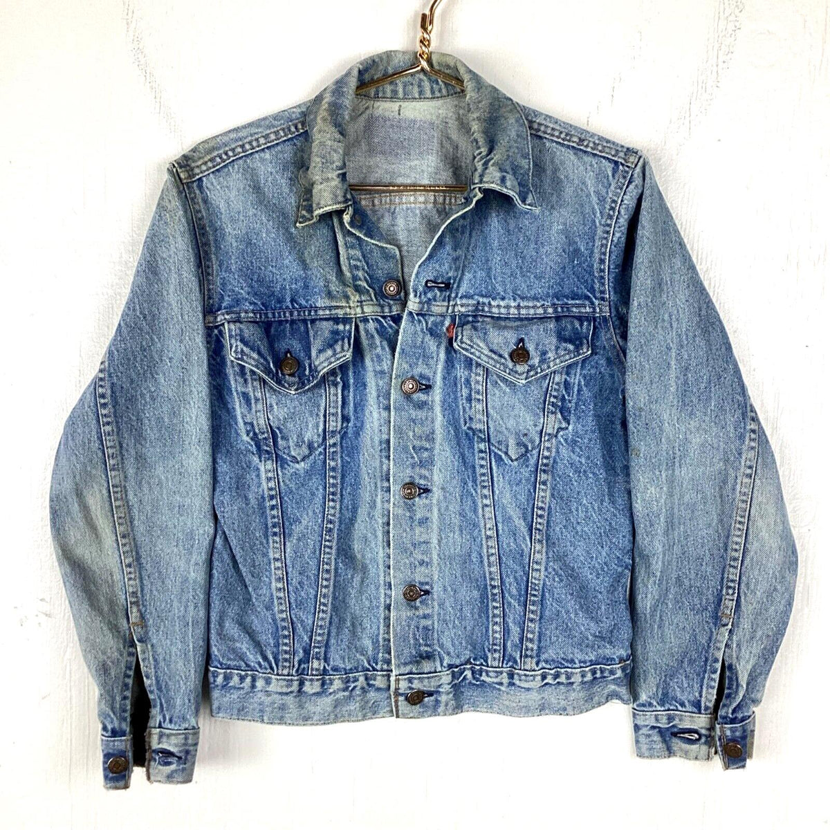 Vintage Levis Denim Jean Jacket Size Small Blue Button up Graphic Tee – Bold Style · Trending Graphic Apparel