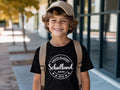 Erster Schultag T Shirt personalisiert Einschulung 2025 Schulstart OutfitErster Schultag Geschenk personalisiertSchulkind 2025 Graphic Tee – Cozy Vibes · Great Gift For Fans