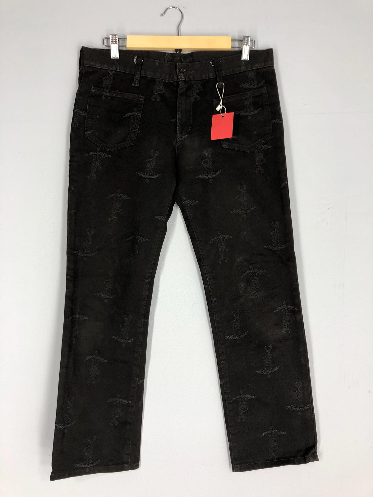 Size 33x37 Japanese Brand ABAHOUSE Black Denim Jean Abahouse Zipper Pant Abahouse Straight Cut Jean Pants Casual W33 Graphic Tee – Aesthetic Look · Trending Graphic Apparel