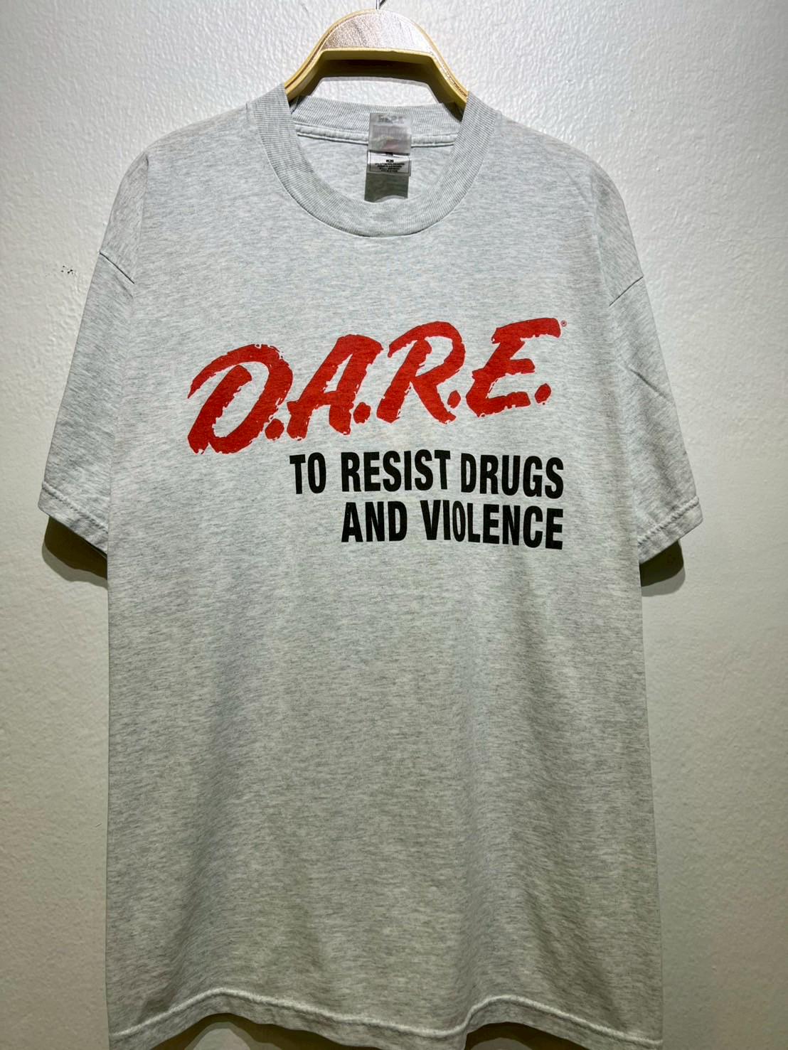 Vintage 90s DARE To Resist Drugs and Violence Tee L Graphic Tee – Easygoing Wear · Must-Have Style