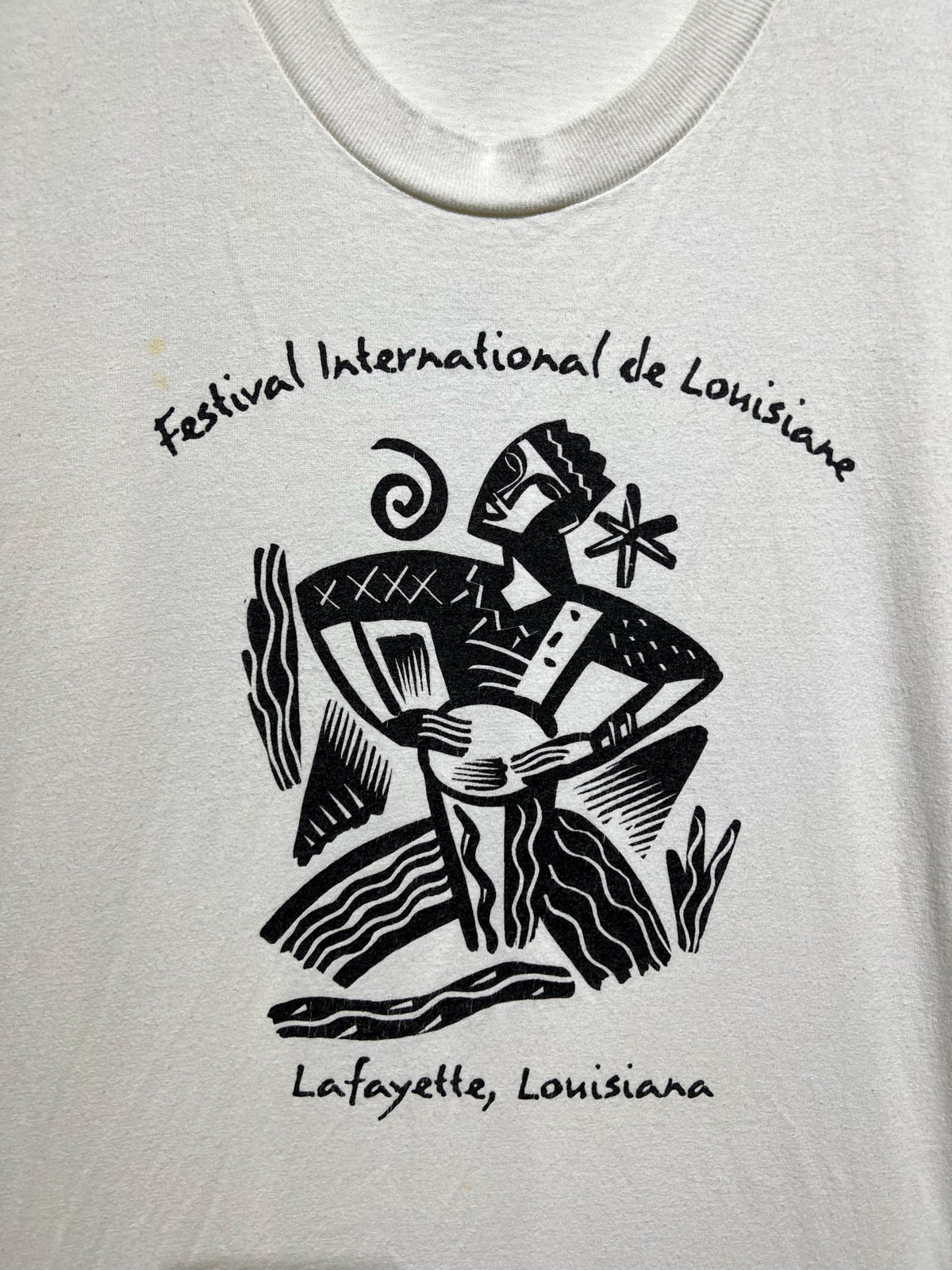 Vintage 90s Festival International De Louisiane T Shirt Lafayette Louisiana Size L Graphic Tee – Aesthetic Look · Trending Graphic Apparel