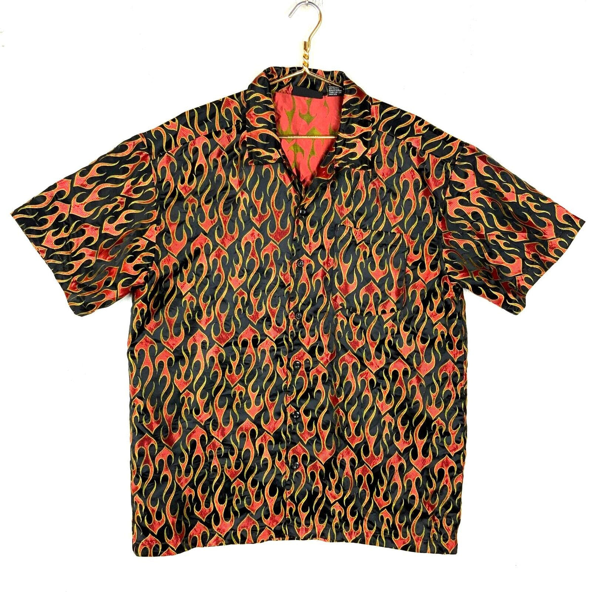 Vintage Y2K Flame Shirt XL Black Short Sleeve Button Up Graphic Tee – Bold Style · Perfect For Daily Wear