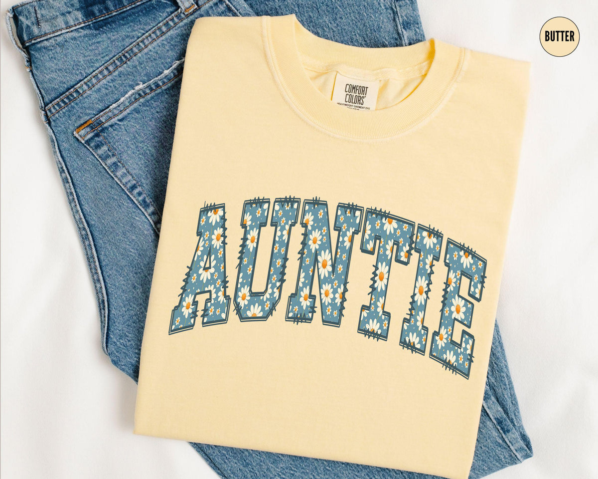 Auntie Shirt Daisy Floral Aunt Shirt New Auntie Shirt Pregnancy Announcement TShirt for Aunt Mothers Day Gift Aunt to Be Graphic Tee – Premium Graphic · Perfect For Daily Wear