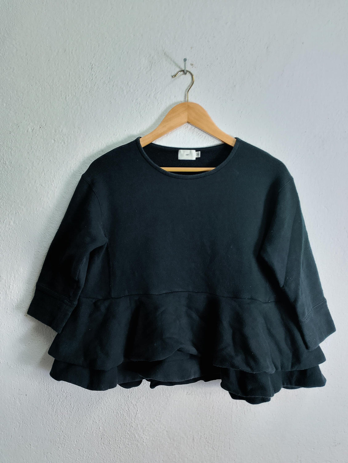 Yori sport casual sweatshirt F Sweatshirt – Warm & Stylish · Must-Have Style