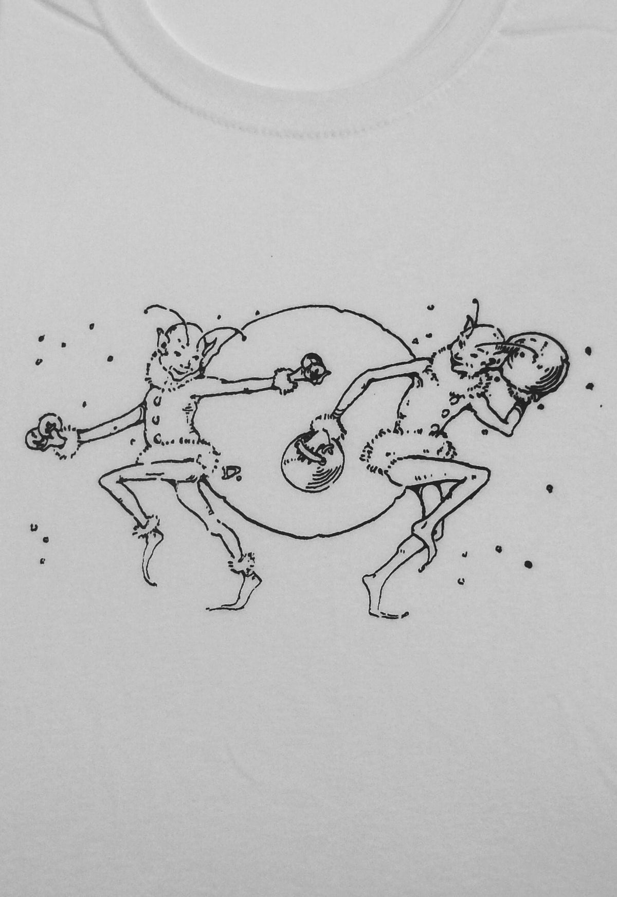 ALIEN GNOMES MUSIC t shirt Graphic Tee – Everyday Comfort · Must-Have Style