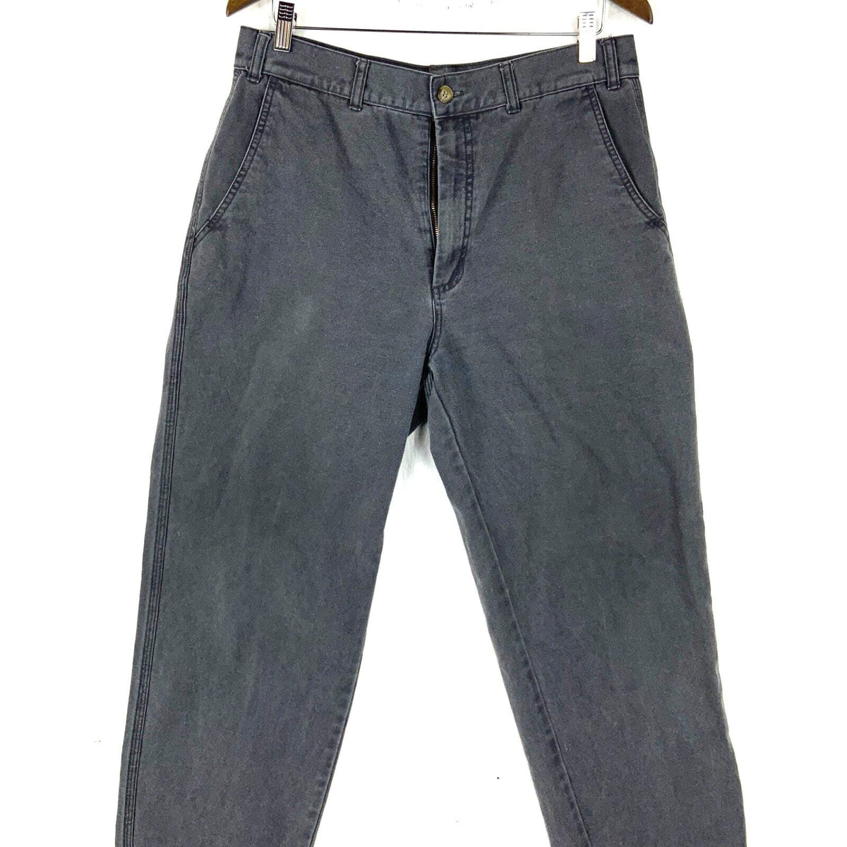 Vintage Patagonia Denim Jean Size 34x30 Gray Relaxed Tapered Graphic Tee – Bold Style · Trending Graphic Apparel