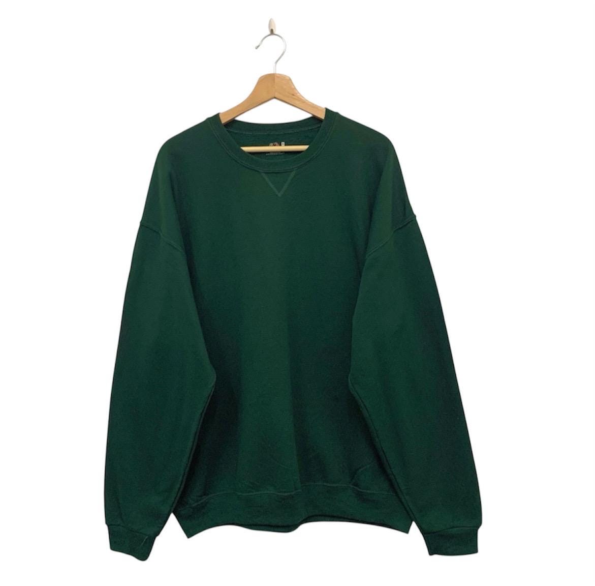 Fruit of The Loom Green Plain Blank Crewneck Sweatshirt Size XL Sweatshirt – Warm & Stylish · Must-Have Style