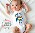 First Time Flyer Baby Grow Kids Tshirt Summer Plane Outfit 1st Time Flying T Shirt Baby39s First Flight Top Cute Airplane Romper 1376 Graphic Tee – Bold Style · High-Quality Print