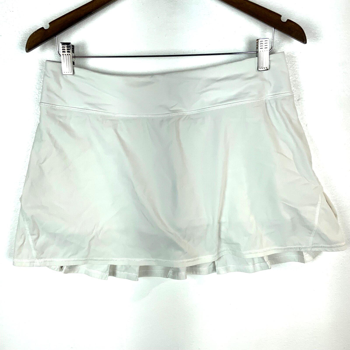 Lululemon Women39s Pace Setter Skirt Size 8 Medium Tall White Graphic Tee – Warm & Stylish · Must-Have Style