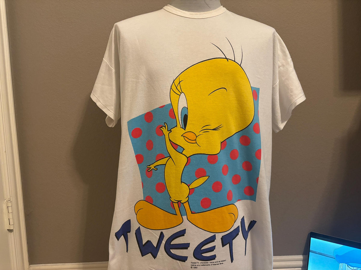 Vintage 90s Warner Bros Tweety Bird Looney Tunes Cute Nightgown Tshirt XXL Graphic Tee – Fan Favorite · Must-Have Style
