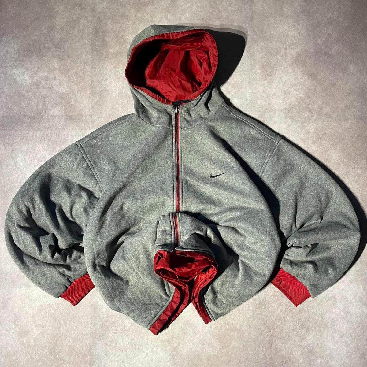 Vintage 90s Nike Reversible Embroidered Jacket Hooded Graphic Tee – Warm & Stylish · Top Pick For Any Outfit