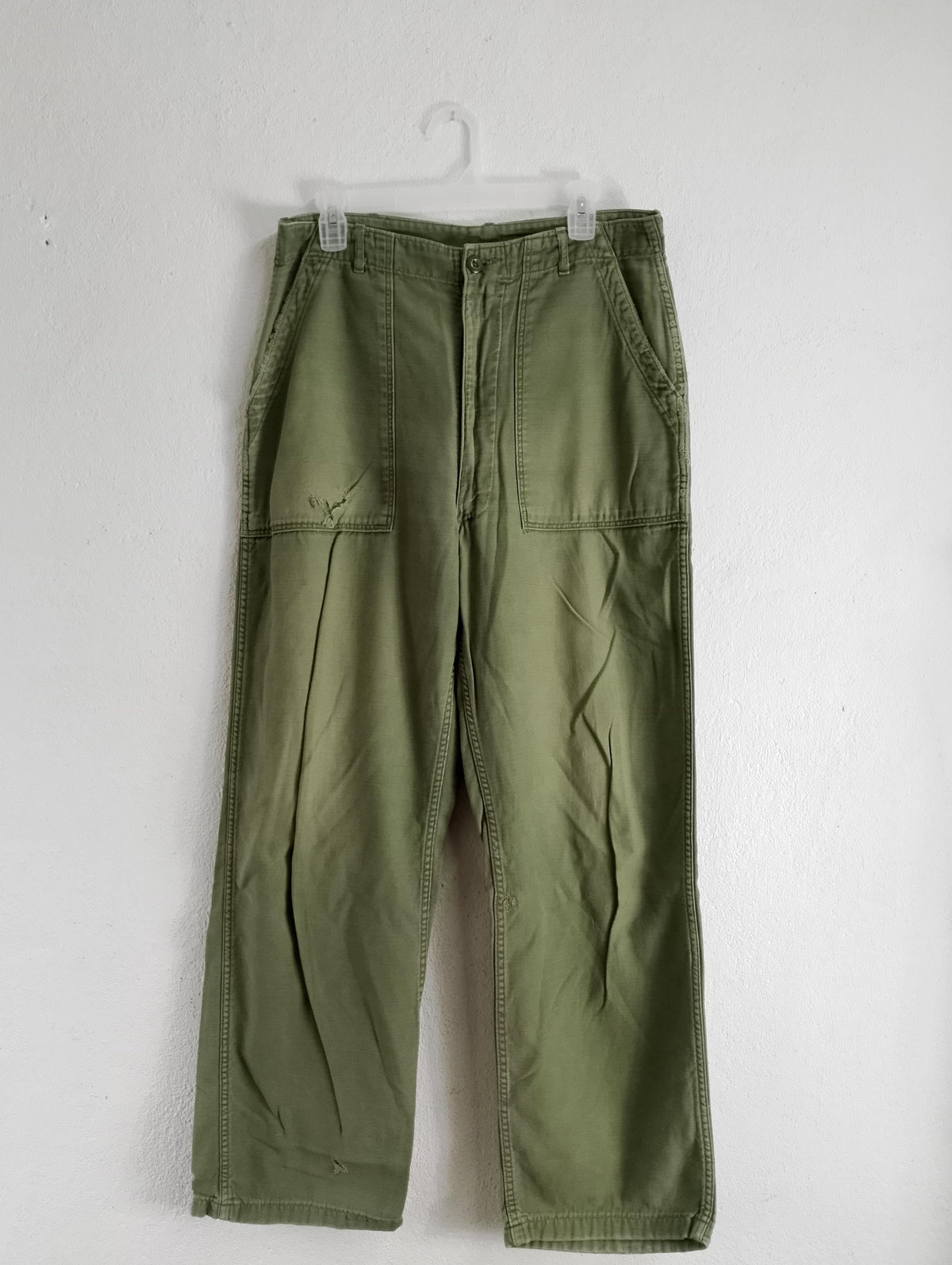 Vintage USA army pants Graphic Tee – Warm & Stylish · Must-Have Style