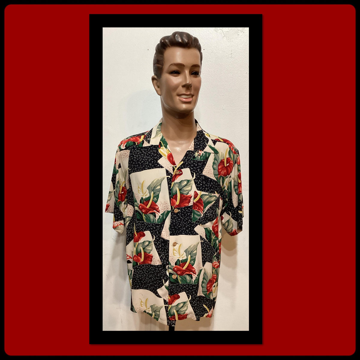HS301 194039s reproduction crepe rayon Hawaiian shirt by Sun Surf Size Large 16 16 12 Graphic Tee – Aesthetic Look · High-Quality Print