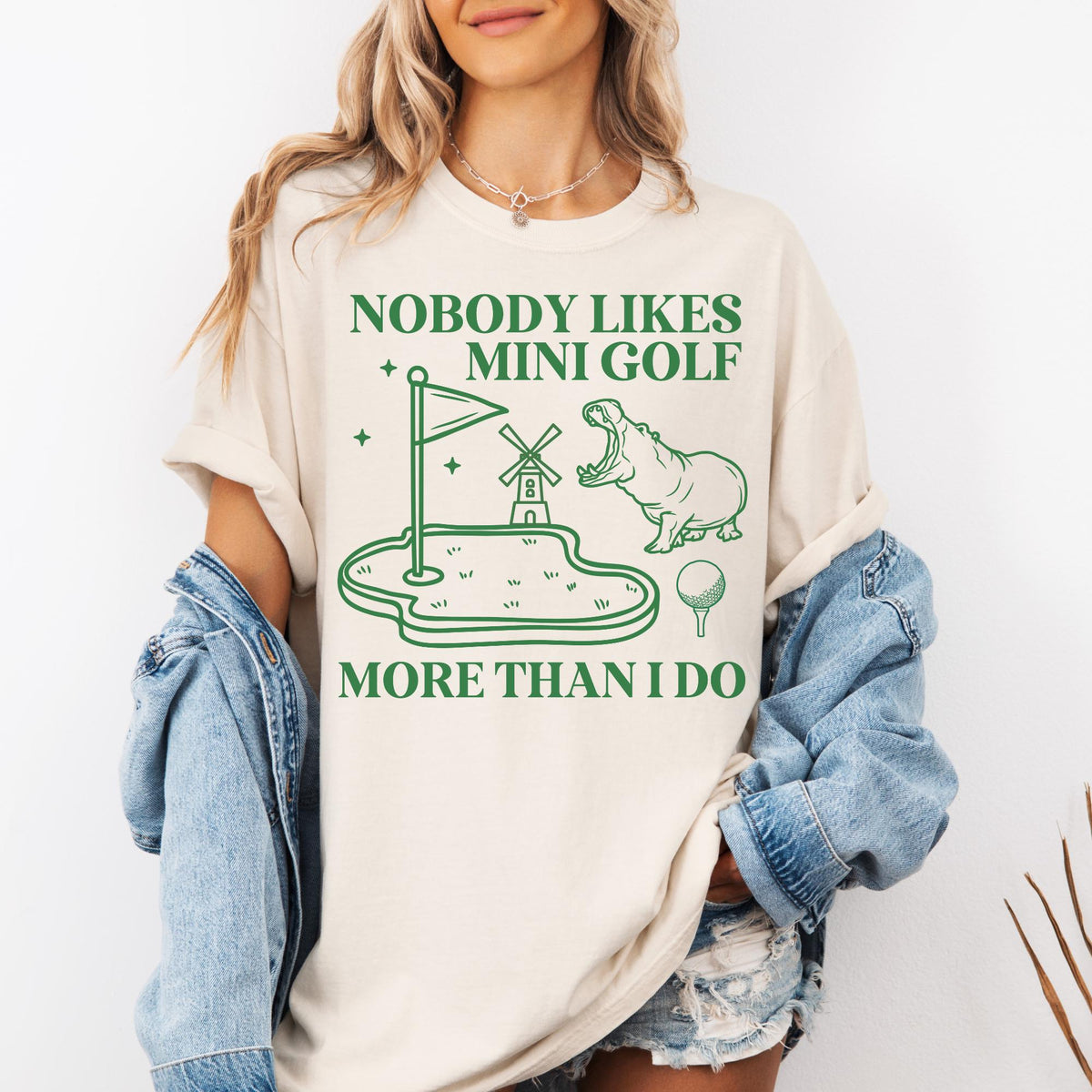 Funny Mini Golf Tee Shirt for Mom or Dad Who Always Wins Mini Golf Silly Nineties Throwback Tee with Hippo Animal Lover Shirt for Sibling Graphic Tee – Bold Style · High-Quality Print