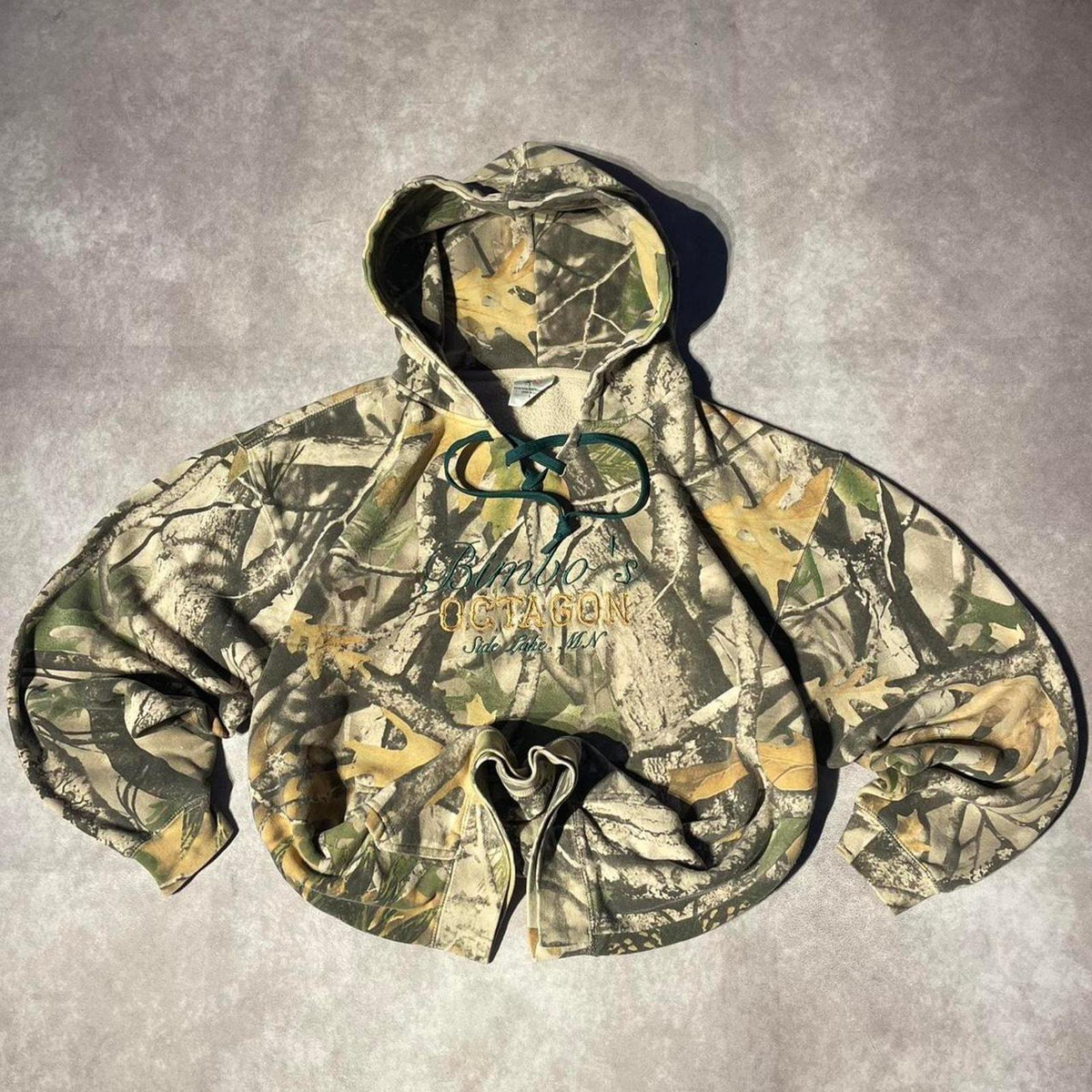 Vintage Realtree Camo Spellout Embroidered Hoodie Sweater Viral Hoodie – Soft Feel · Perfect For Daily Wear